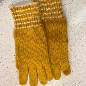 Banana Republic Yellow Knit Gloves